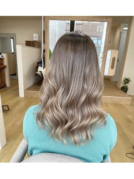 レジェンド(LEGEND) シルバーベージュ