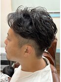 メンズツーブロックショートカット