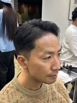 ザデイ カットアンドカルチャーショップ(THE DAY CUT&CULTURE SHOP) サイドパート