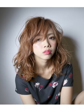 バスキア(BASUKIA) ミディアムスタイル　新本永助