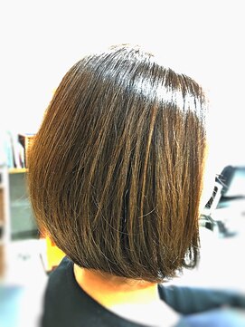 キャン 温品店(CAN) 【CAN】大人女子にオススメ! ミニボブ×オーガニックカラー