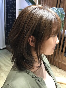 ヘア アトリエ マム(hair atelier mum) くびれレイヤー