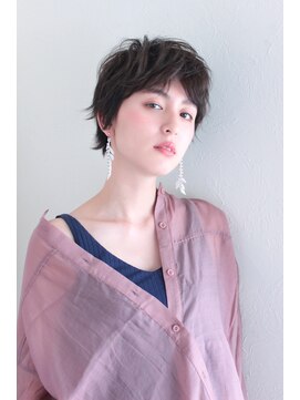 ヘアメイク シュシュ(Hair make chou chou) 大人かわいいピンクベージュ小顔クールショートボブルフ20代30代