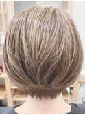 ショートボブ★耳かけショートフォギーベージュ★髪質改善