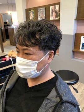 リヴァイヴ(revive) カット+パーマ