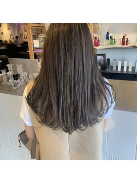 ジジ フルアヘッド(Gigi fullahead) ナチュラルハイライトベージュ