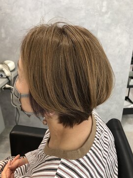 アイディール 心斎橋店(:ideal) 20代30代40代☆ハンサムショートインナーカラー♪