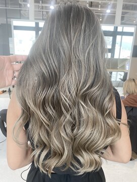 リア 近鉄八尾店(Lia) バレイヤージュ