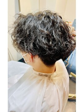 オプスアマーレ(OPUS amare) ゆるスパイラルパーマ