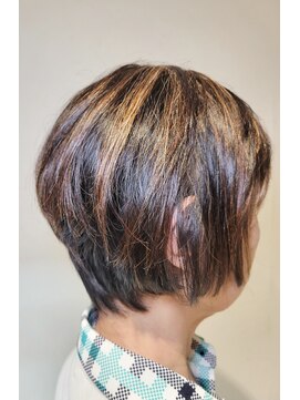 松本平太郎美容室 国立店 グラデーションボブ×ヘアマニキュア×ハイライト