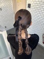 ソノ(sono)&nbsp;タイト ツインアレンジ 編みおろし ツイン編みおろし 参列