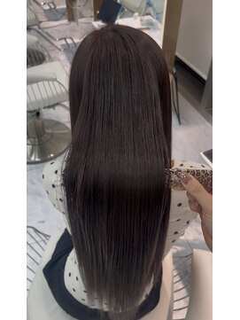 ロンドルピナス 小倉(Lond Lupinus) ブルーブラック/ワイドバング/美髪のススメ/外ハネボブ/北九州/