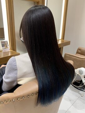 ザザ ZA/ZA 目白 艶ロング×グラデーションカラー