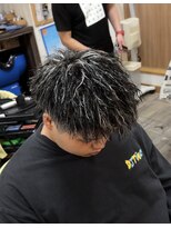 ジェネシス 本店(genesis)&nbsp;ダウンバング　メッシュツイストパーマ