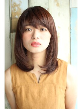 ラシエル 両国店(Laciel) 重めバングのクラシカルミディ