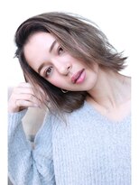 ヘアサロンエムフィス 池袋東口(HAIR SALON M Fe's)&nbsp;ハイライトｘハーフ系ブロンドヘア