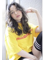 アマンドール(Aman D'or)&nbsp;外国人風3Dハイライト×グレーアッシュ