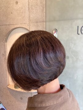 美容室 ル クラージュ 前下がりボブ