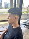 メンズフェードカットフェザーアップヘアラインバリアート