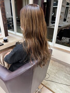 Yoshiつね さくら店 ハイライトカラー