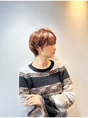 ショートボブ