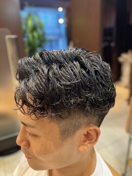 ヘアーモードキクチ 神田日銀通り店 神田ウェーブパーマ