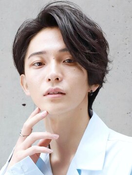 リップス 自由が丘(LIPPS) 耳かけミディアムショート