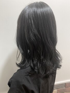 ネオリーブシェリエ 浅草店(Neolive cherie) ダークアッシュカラー/ラフカール/ミディ