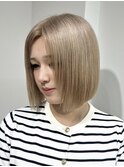 ミルクティーベージュ　ボブ　髪質改善　グレージュ