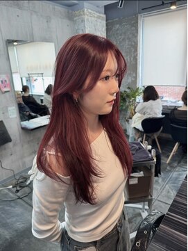 コワファーストナガサキシャンプーボーイ(COIFF1RST NAGASAKI SHAMPOO BOY) 韓国風レイヤースタイル