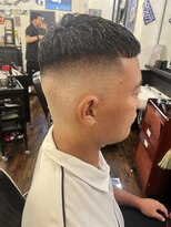 ブロートーキョーバーバーショップ 神田店(Bro Tokyo BARBERSHOP)&nbsp;ハイフェードクロップ