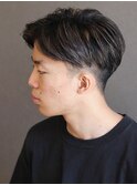 【ポルテオム】センターパートメッシュカラーツーブロック