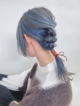 ルービック 高槻(Rubik's) ビタミンカラー×韓国風ブルー×こなれポニー