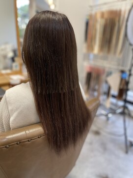 フツーロ 栄(FUTURO) プルエクステ エクステ ブラウンカラー グラデーション