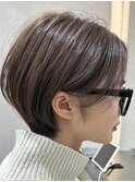 切りっぱなしボブ透明感ショコラベージュ丸みショート韓国20代