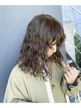 ナループロア ハチ(Nalu pu loa hachi) パーマが上手い美容室/ウェーブパーマ/ロングパーマ