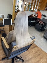 ルッカヘアガーデン バイ ラッシュゴールド(RUCCA HAIR GARDEN by LUSH GOLD)&nbsp;ホワイトベージュ