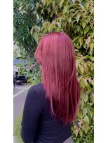 カルム(calme)&nbsp;外国人風レイヤーカット/ボルドーレッド