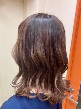 エターナルバイマティーナ(Eternal by MATINA) 【ピンクベージュ/バレイヤージュ/大人】20代30代40代50代