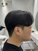アールプラスヘアサロン(ar+ hair salon)&nbsp;ダウンパーマ×センターパート