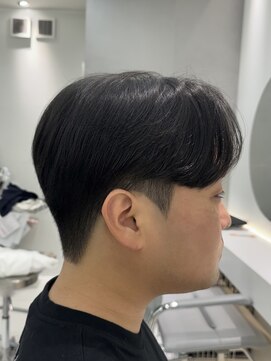 アールプラスヘアサロン(ar+ hair salon) ダウンパーマ×センターパート