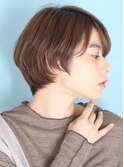 40代50代小顔黒髪ネビージュボブルフワンレン前髪ありショート