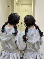 コル(CoL) お揃いヘアにおすすめ!ツインヘア