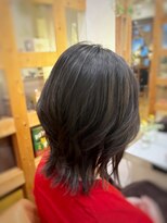 ソラ タニマチ(sora tanimachi) くびれウルフカット