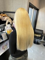 トリコ(ToricO) ダブルカラー ハイトーン ブロンドヘアー 金髪ヘアー