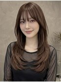 髪質改善タンバルヘア顔周りミディアムレイヤーカットグレージュ