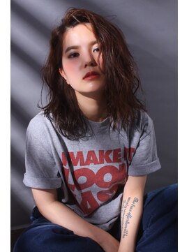 フィオーラ(Fiora) 【Fiora大森】外国人風ストリートスタイル！