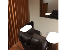 プライベートサロンルシア(Private Salon Lucia)の雰囲気（カット、パーマ、カラーなどの施術を受ける際のポジションです。）