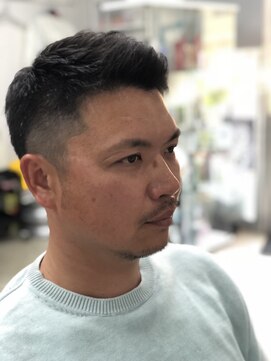 カットハウスソーソー(cut house SO-SO) 2ブロックアップバングショート