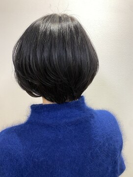 リゾーム デ リアン(Rhizome des liens) 柔らかショートボブ/小顔/ひし形シルエット/錦糸町/髪質改善